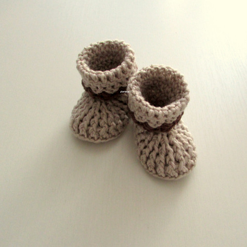 Háčkované botičky (9 cm) — foto 3