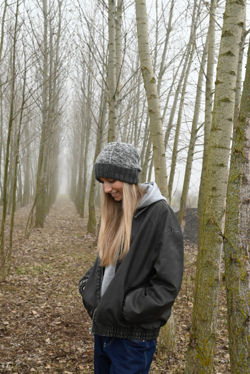 Čepice v šedé — foto 2