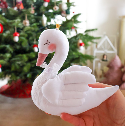 Labuť Blanche — foto 3
