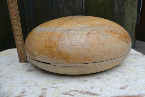 Dřevěná modistická forma na klobouky — foto 3