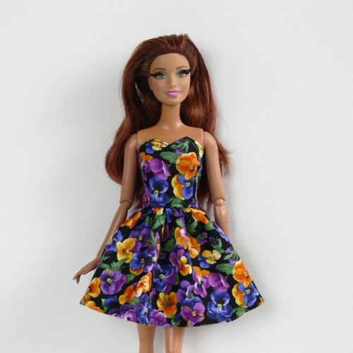 Barbie - letní šaty + botičky — foto 2