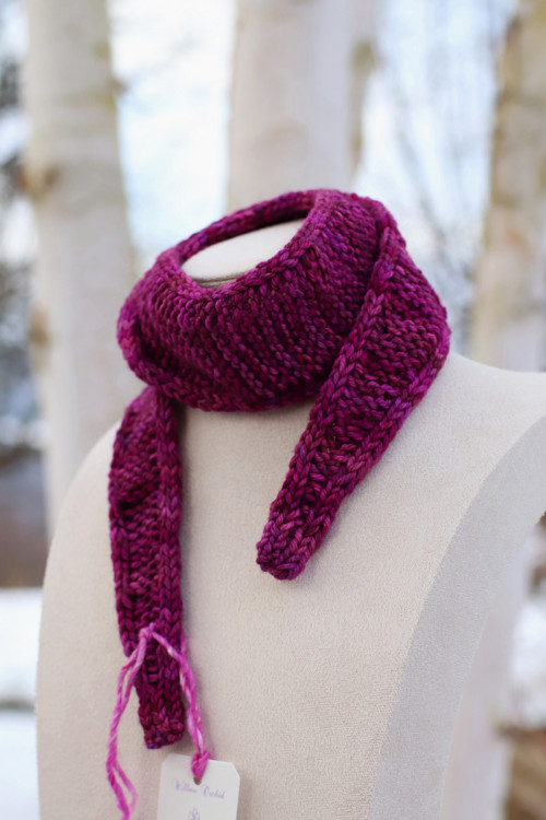 Úzká šálka / Malabrigo / Magenta — foto 2