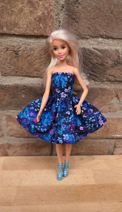 Barbie - bavlněné letní šaty — foto 2