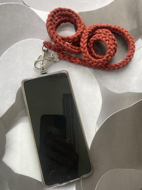 Popruh na telefon — foto 3
