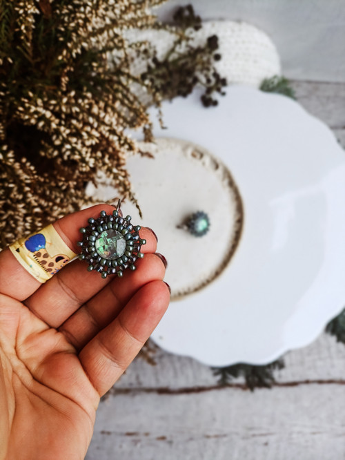 Mini earrings n.13 - vyšívané náušnice — foto 2