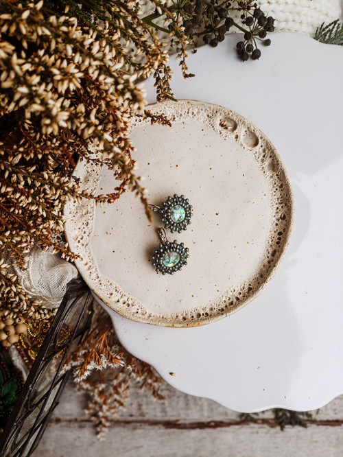 Mini earrings n.13 - vyšívané náušnice — foto 3