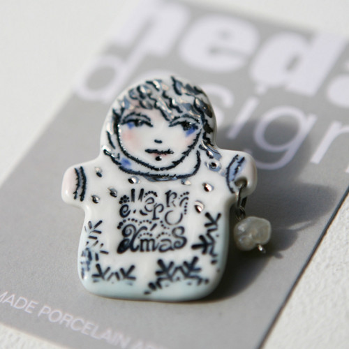 Ono s perlou - porcelánová brož — foto 2