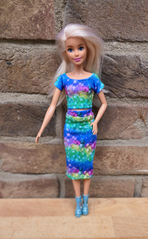 Barbie - tričko + sukně — foto 3
