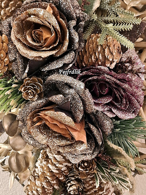 Zimní srdce ,,růže v šiškách,,.. — foto 4