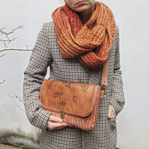 Kidney bag ŠKORICA — foto 2