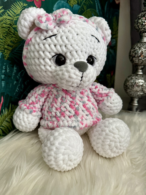 Háčkovaný medvídek cca 38 cm — foto 6