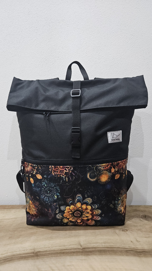 Rolovací / překlápěcí batoh černá + mandala — foto 2