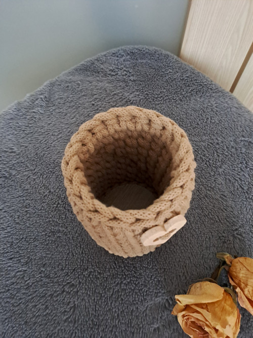 Háčkovaný Bavlněný Košíček Či Tužkovník — foto 3