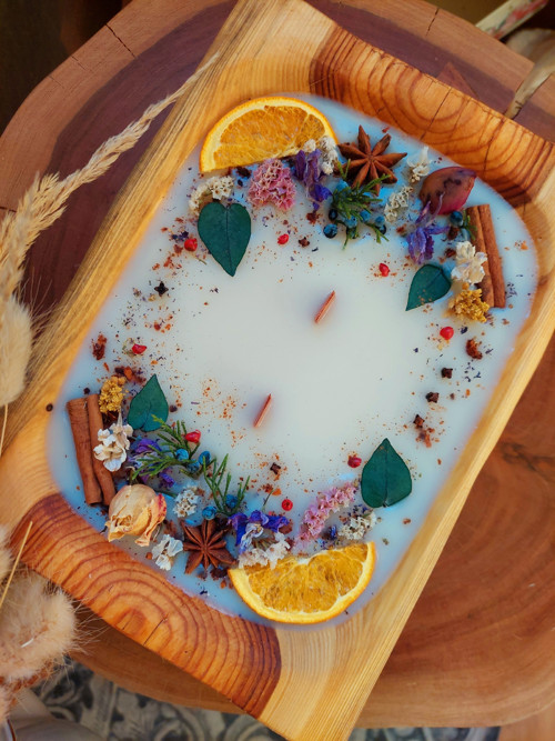 Botanická svíčka v dřevěném polenu — foto 3