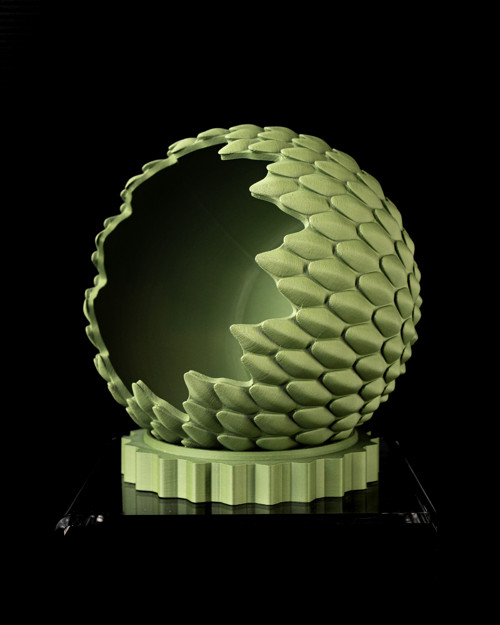 Obal na květináč DRAGONSCALE PLANTER — foto 2