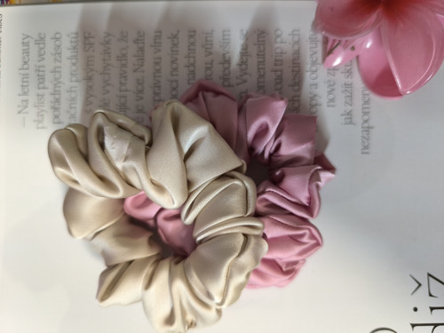 Pastelové scrunchies gumičky — foto 2