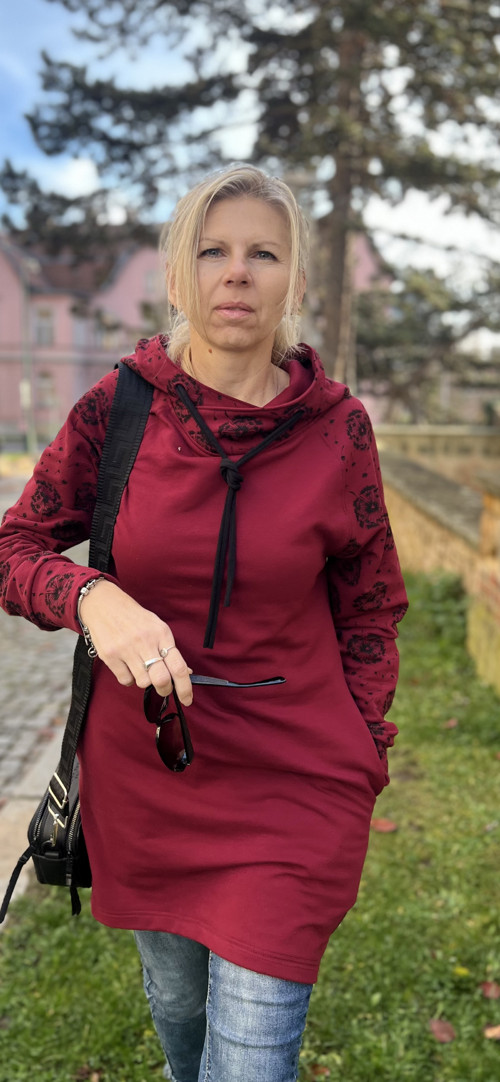 Mikinošaty — foto 2