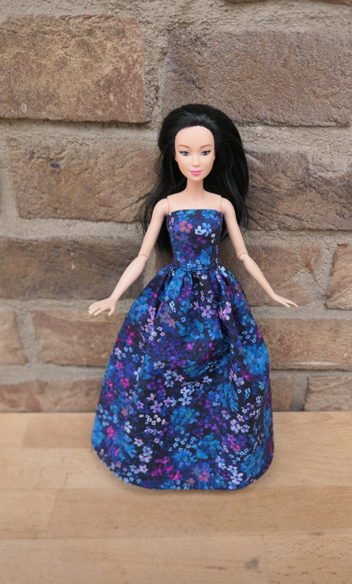 Barbie -dlouhé letní šaty — foto 3