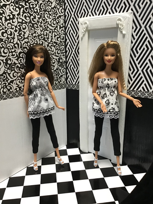 Oblečky pro Barbie - “Kolekce Black & White” — foto 2