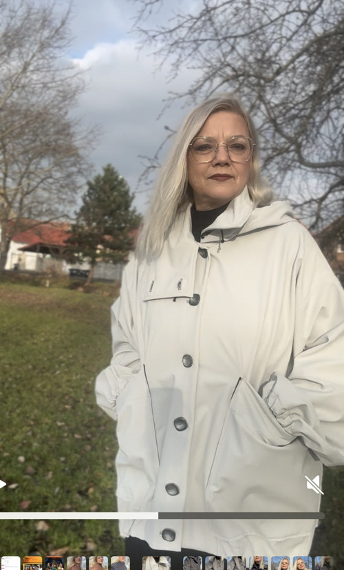Bunda křídově bílá softshellová — foto 3