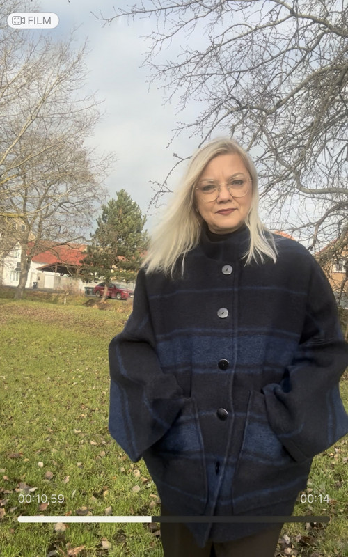 Kabát černomodrý — foto 4