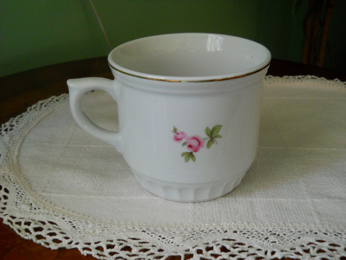 Porcelánový hrnek Dubí — foto 2