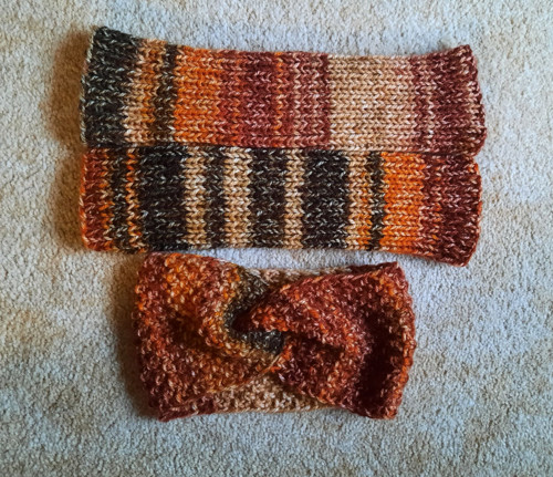 Pletené rukavice bezprsťáky hnědé — foto 4