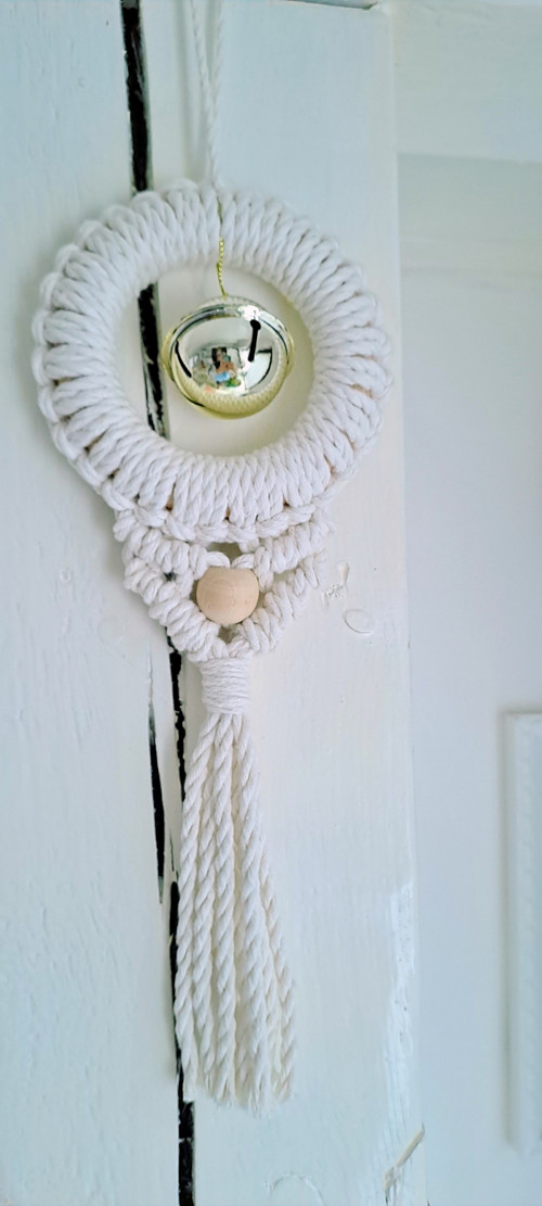 Vánoční uzel - vánoční ozdoba macramé — foto 2