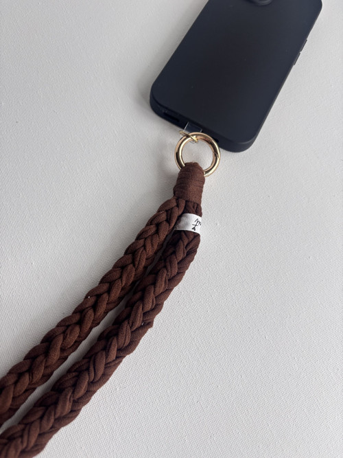Háčkovaný slim popruh na telefon - hnědá — foto 2