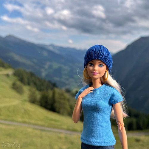 Pletená čepička pro Barbie - modrá — foto 2