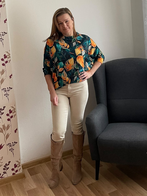 Oversized svetr s lístečky — foto 2