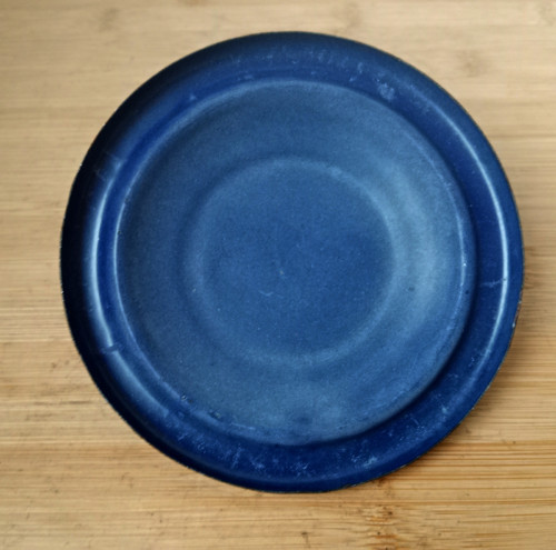 Smaltovaná černá poklička 14 cm — foto 2