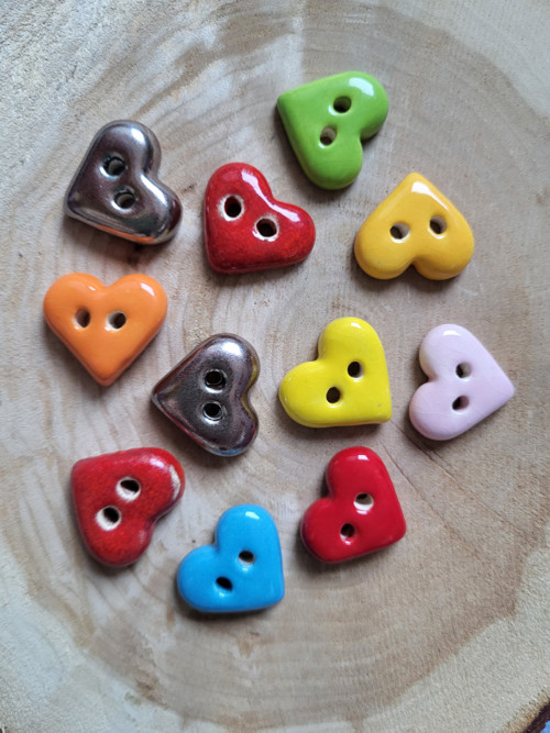 Keramický knoflíček, srdíčko mini, MIX — foto 2