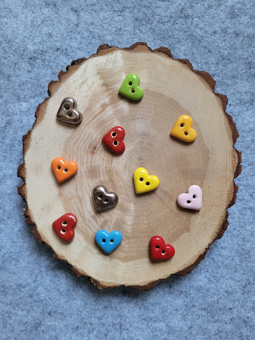 Keramický knoflíček, srdíčko mini, MIX — foto 3