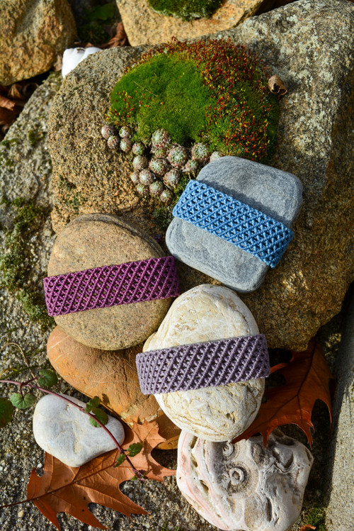 Macrame široký náramek ručně drhaný — foto 2