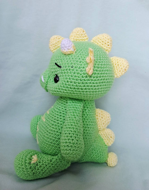 Háčkovaný dinosaurus — foto 2