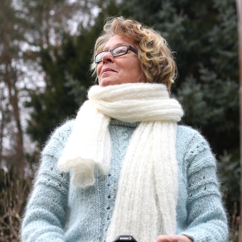 Prostrkávací šála - bílá — foto 2