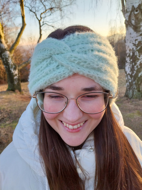 Čelenka křížená s vroubkem — foto 2