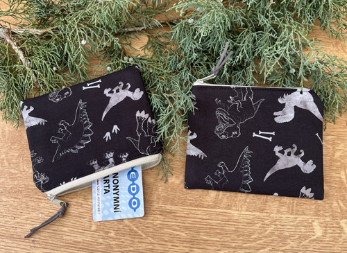 Kapsička s dinosaury — foto 3