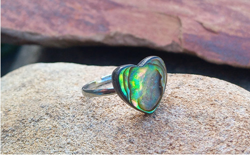 Postříbřený prsten srdíčko s perletí Abalone — foto 4
