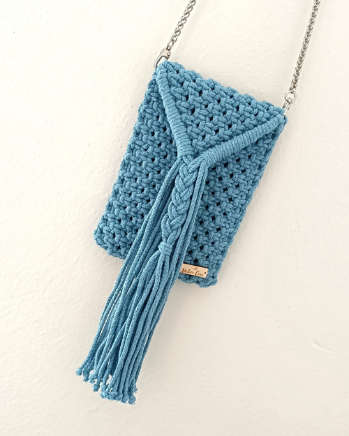 Macrame kabelka na mobil holubí šeď — foto 6