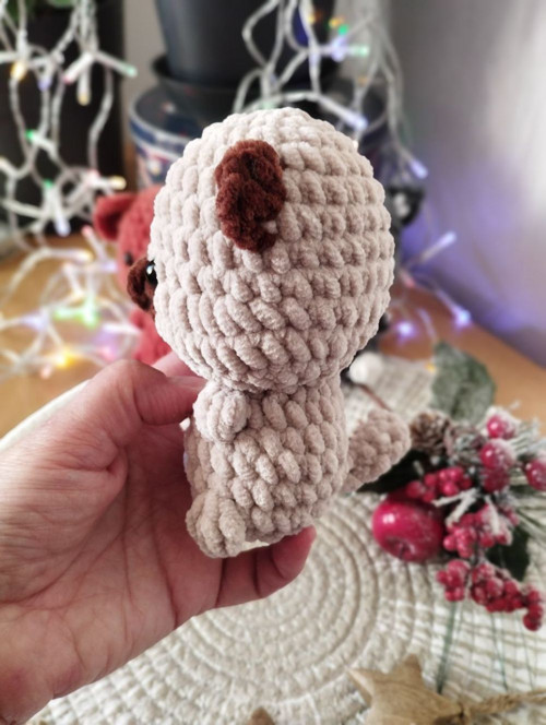 Roztomilý háčkovaný pejsek — foto 3