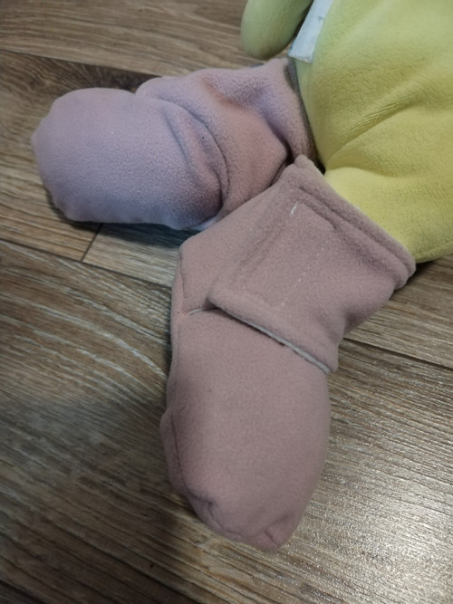 Fleecové capáčky na suchý zip — foto 3