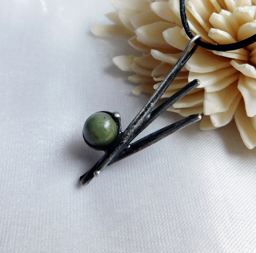 Prívesok s nefritom "ANGGUN" — foto 4