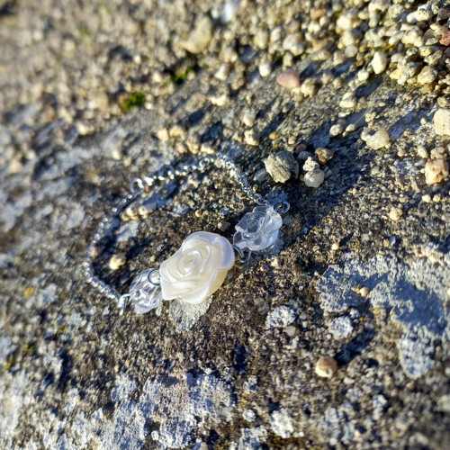 Náramek bílá růže — foto 2