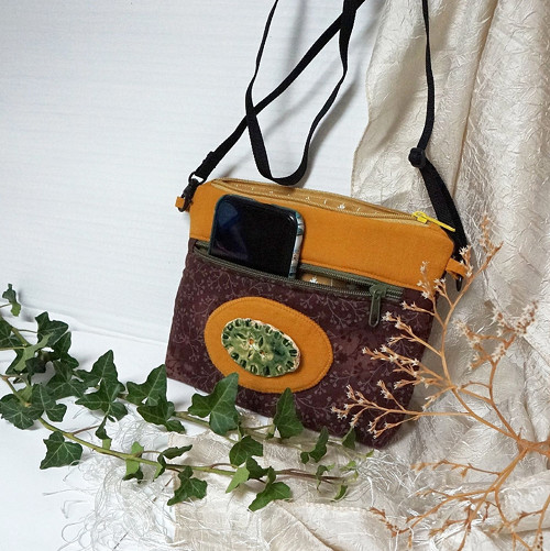 Crossbody s keramickým knoflíkem — foto 2