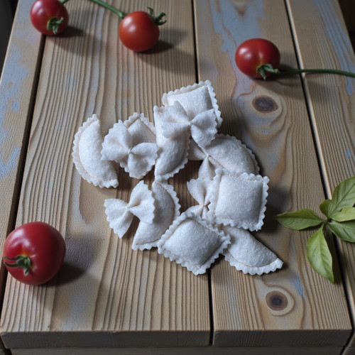 Ravioly 2 / Těstoviny z filcu - sada 5 ks — foto 4