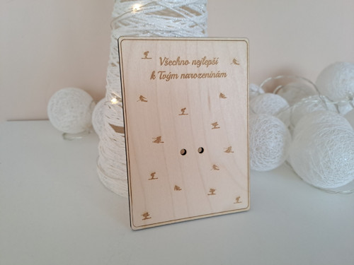 Dřevěné přání na peníze - Lyžař — foto 2
