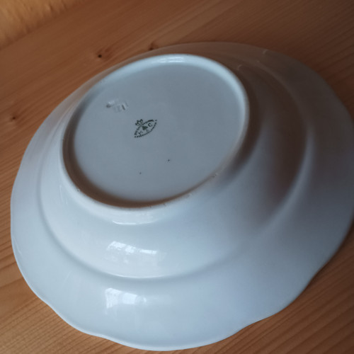 Babiččin hluboký silnostěnný talíř — foto 2