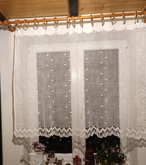 Záclona s puntíky — foto 3